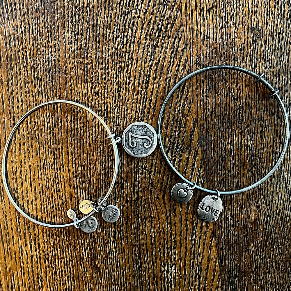 ⭐️Alex + Ani Silver Love Energy Expandable Bangle Bracelets